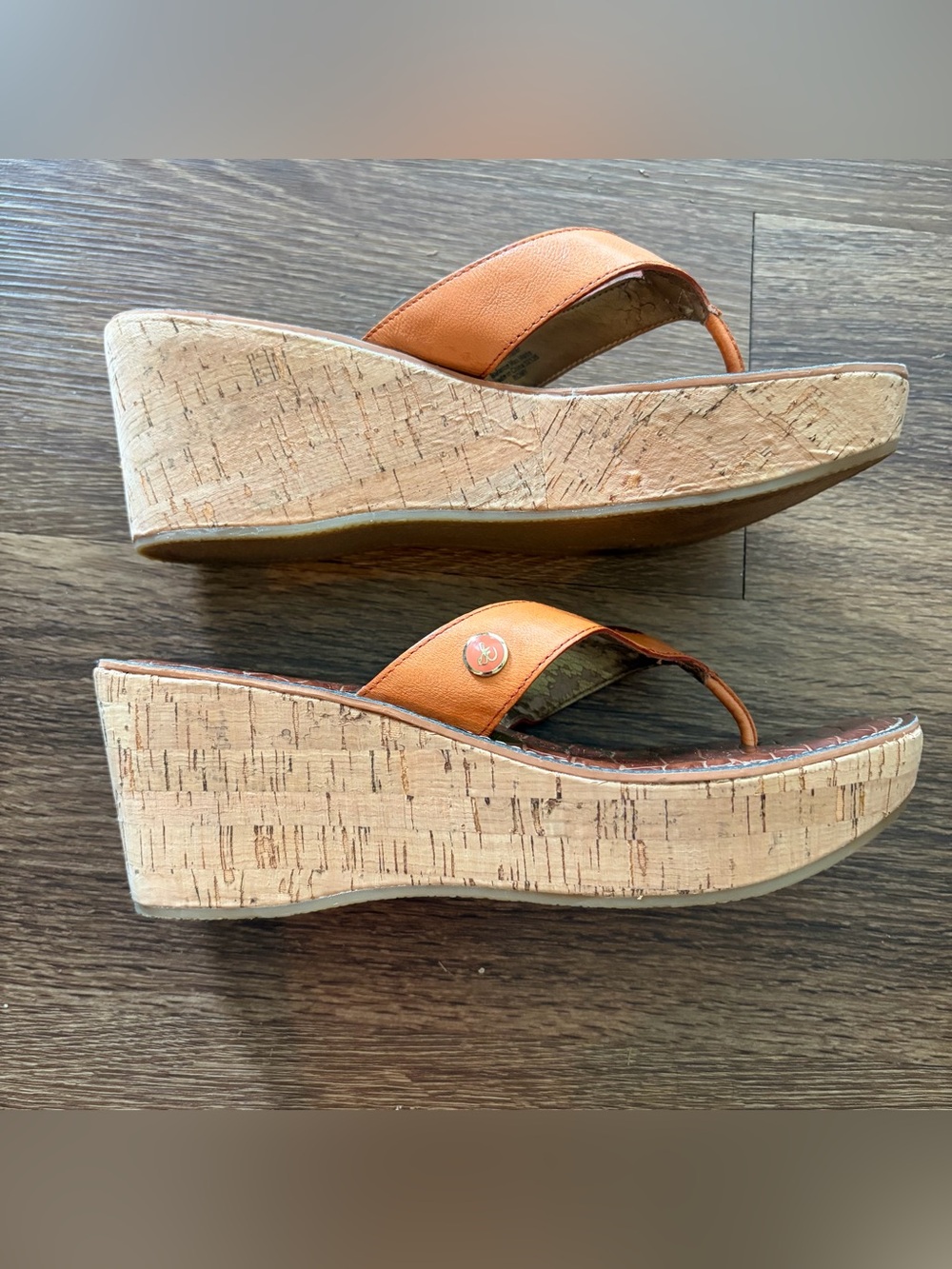 Sam Edelman Leather Wedge Sandals
Little wear inner strap (last pic)
Size 7.5 - Picture 5 of 10